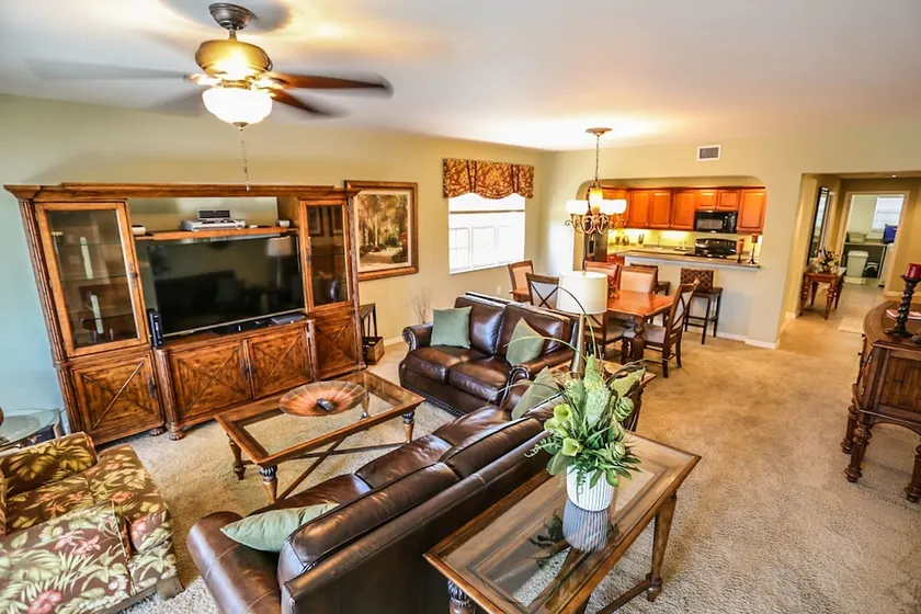 Bella Lago 524 - Image 1