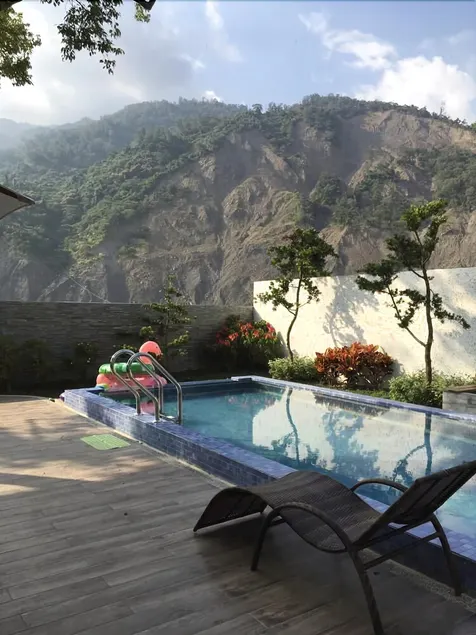 Shanze Bora Villa - Image 1