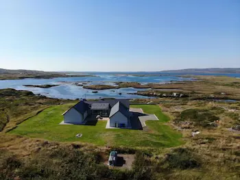Wave Bay Cottage - Image 1