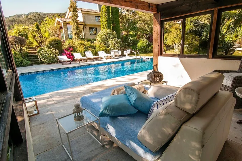 Villa With 6 Bedrooms in Pontevedra, With Private Pool, Enclosed Garden and Wifi - 5 km From the Beach - Image 1