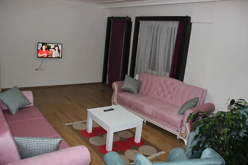 Bayrakdar Butik Apart - Image 1
