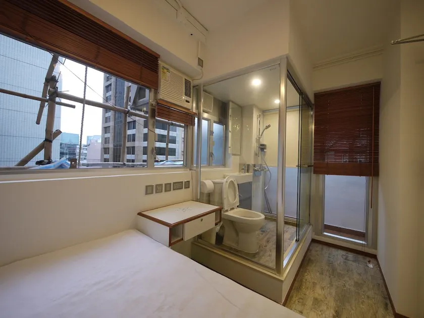 Panda's Hostel - Moment - Image 1