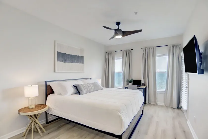 7037 Kingston Cove - Image 1