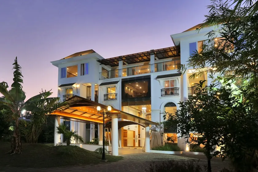 All Season's D'Fort Ayurvedic Resort - Image 1