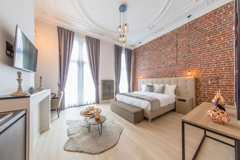 Secret Suites Brussels Royal - Image 1