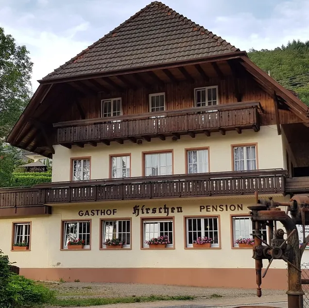 Luchs Hostel im Hirschen - Image 1