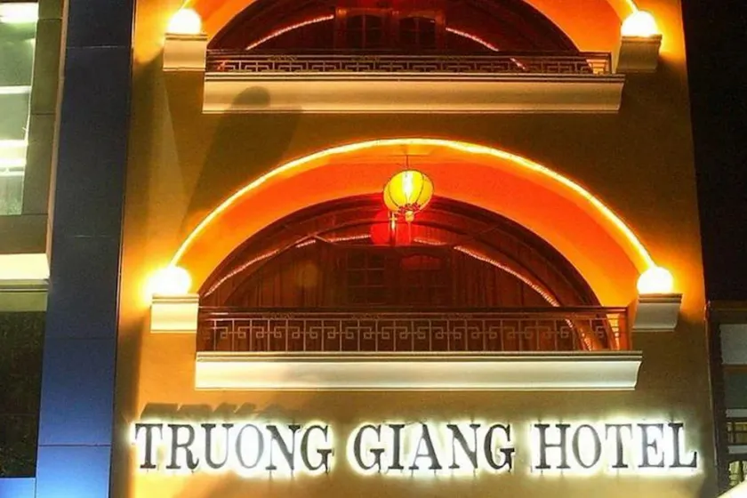 Truong Giang Hotel - Image 1