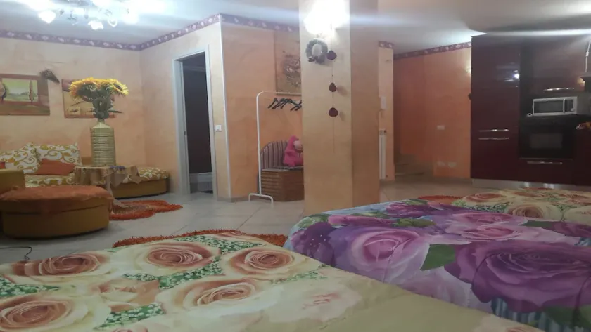 Casa in Fiera - Image 1