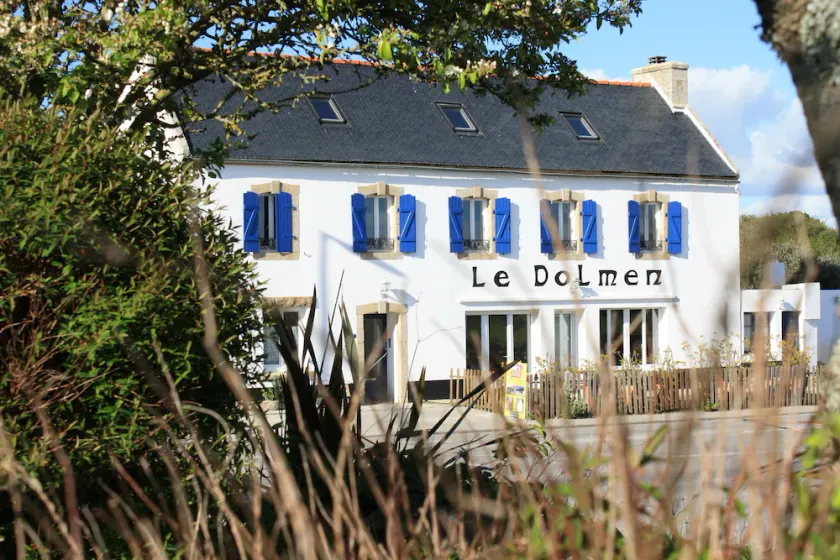 Le Dolmen - Image 1