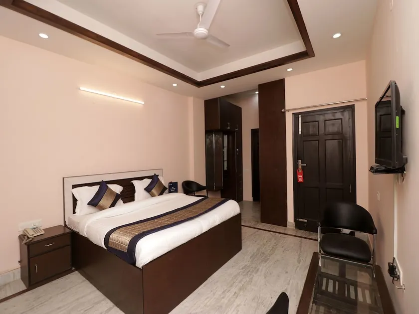 NN Enterprise by OYO Rooms - Image 1