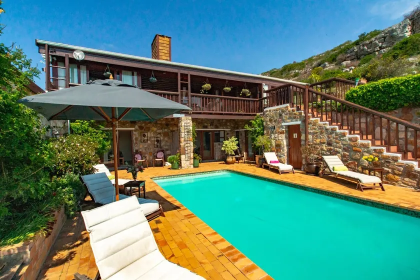 Makapa Lodge - Image 1