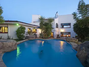 Blue Oyster B&B - Image 1