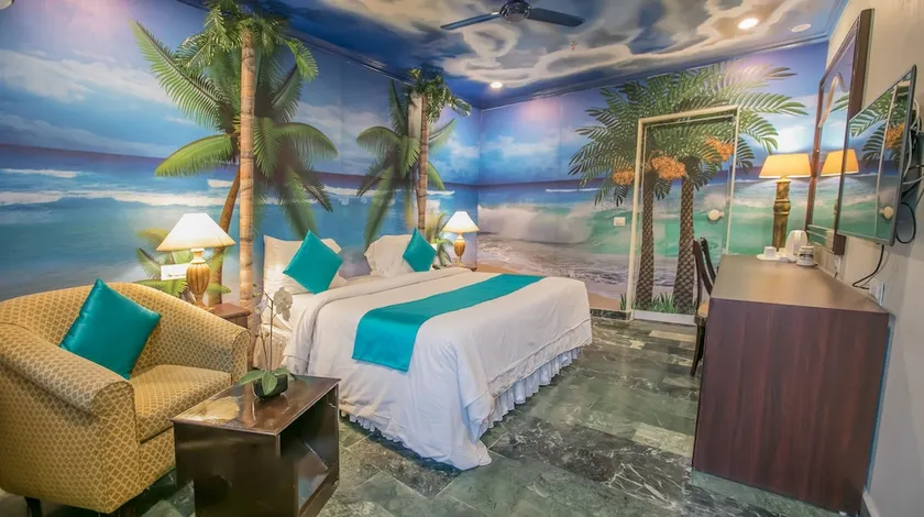 Mandarin Resort - Image 1