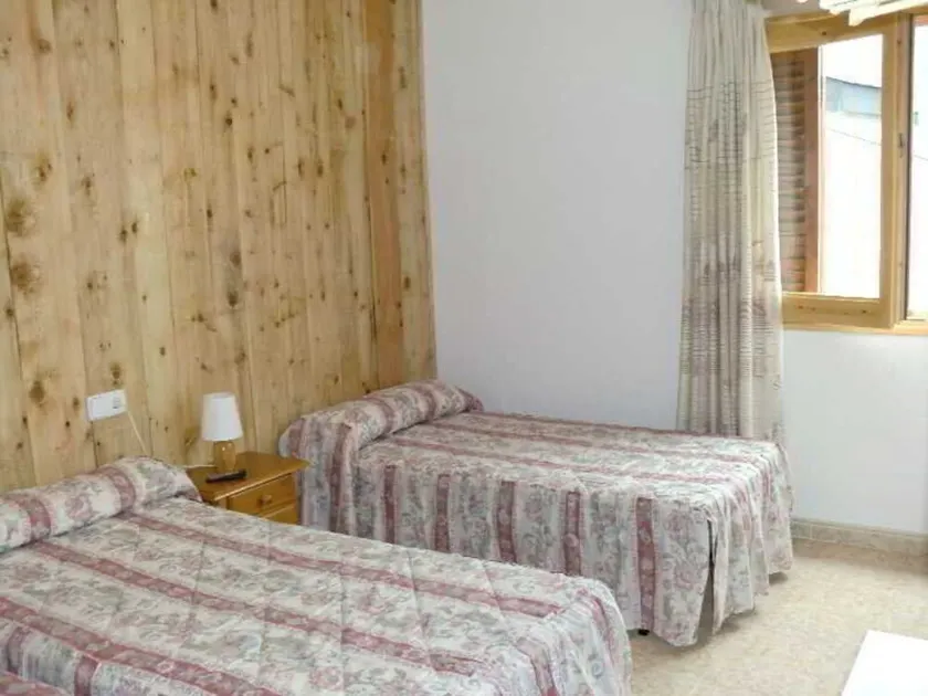 Hostal Ribera - Image 1