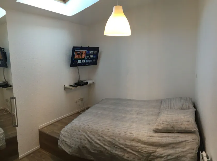 Appartamento-Bagno privato con doccia-1 CH-40M2 - Image 1