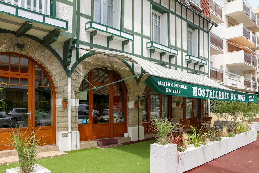 Hostellerie du Bois - Image 1