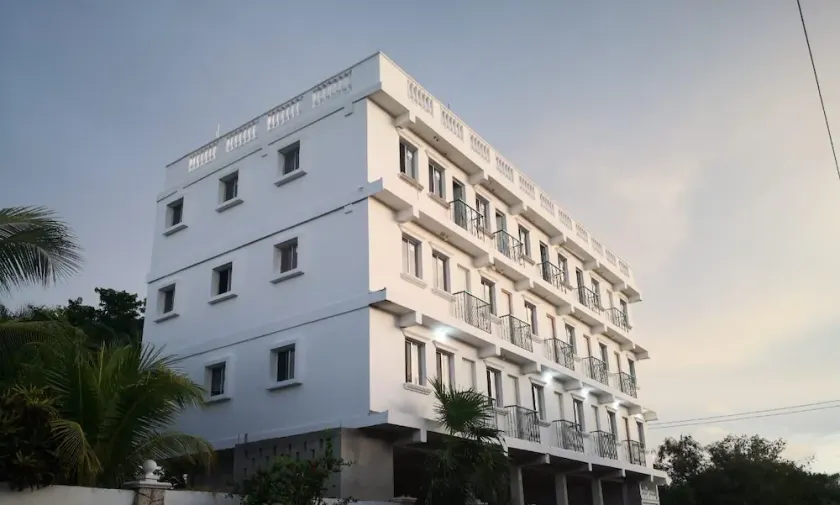 Jerusalem of Cancun Pansion Apts. - Image 1