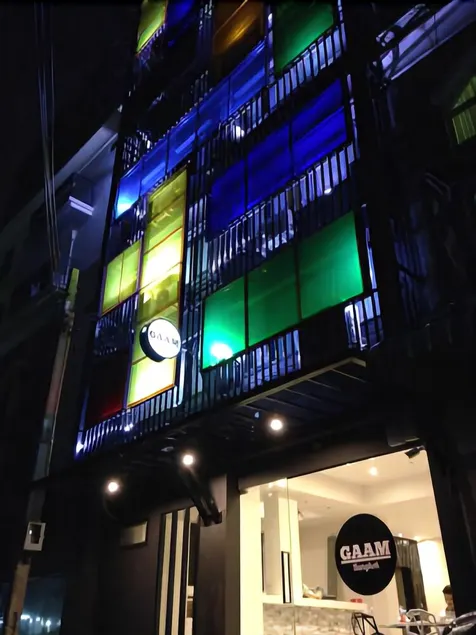 Gaam Hotel - Image 1