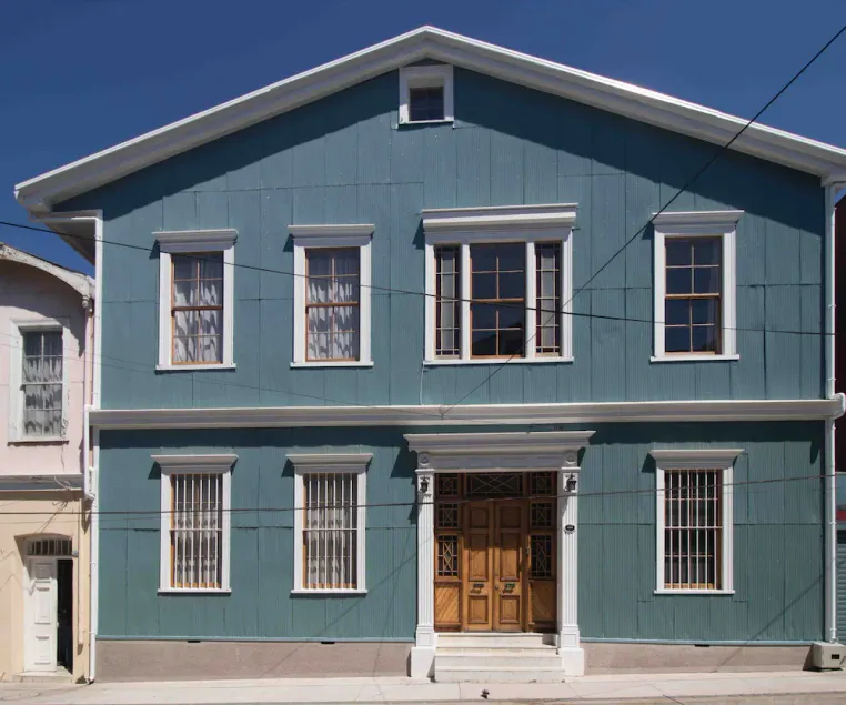Wood Residence Boutique Hotel - Image 1