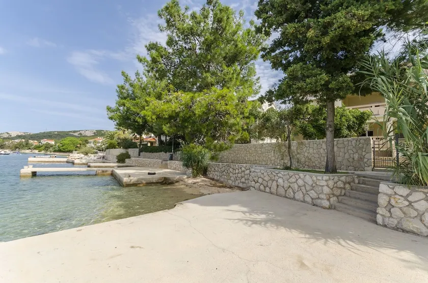 Apartments A-Z - Image 1