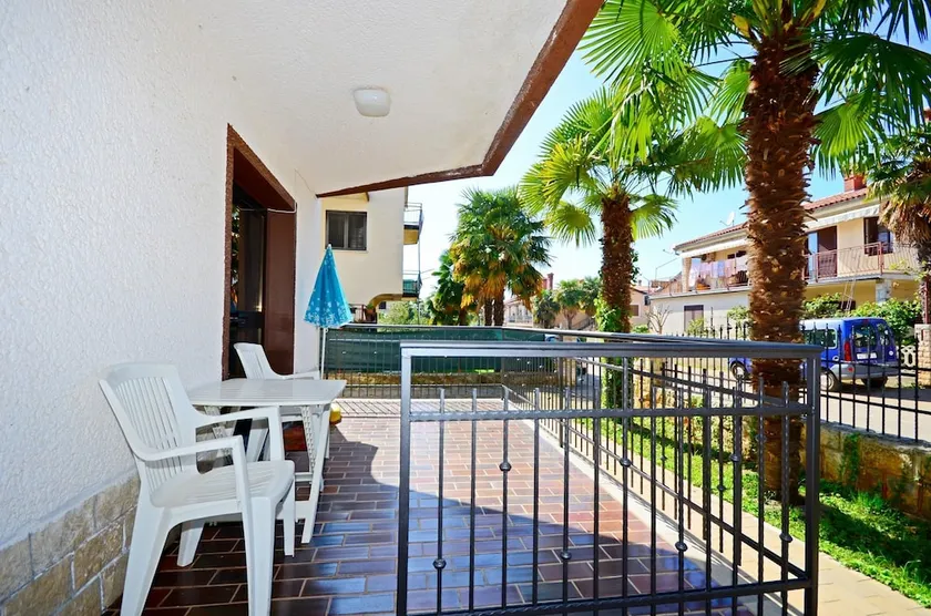 Apartments Ljiljana - Image 1
