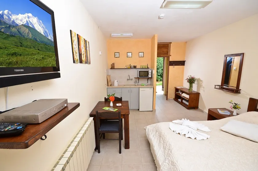 Odem Country Lodging - Image 1