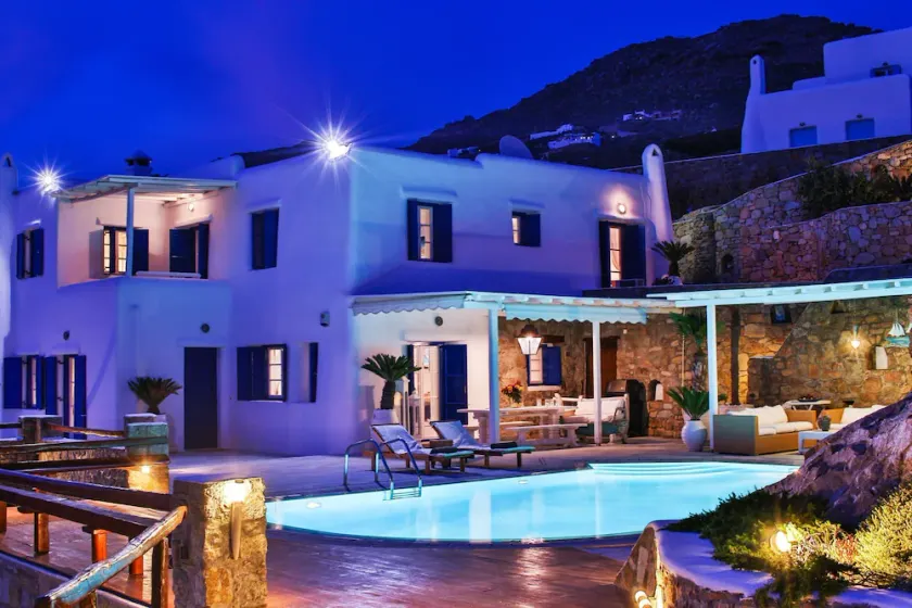 MaryMe Luxury Villas Mykonos - Image 1