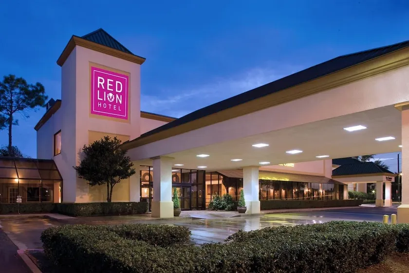 Red Lion Hotel Houston Intercontinental Airport - Image 1