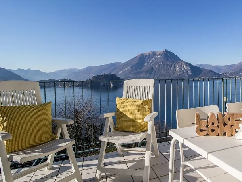 Sunset Flat Varenna Pino - Image 1