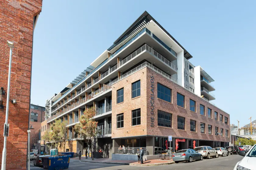 Docklands 416 - Image 1
