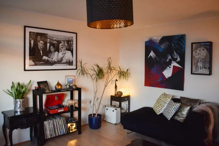 1 Bedroom Apartment in Kemptown With Views - Image 1