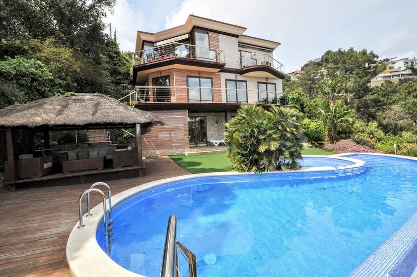Villa Costa Brava - Image 1