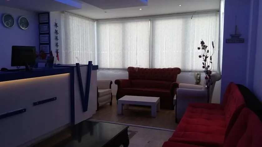 Victoria Suite Hotel & Spa - Image 1
