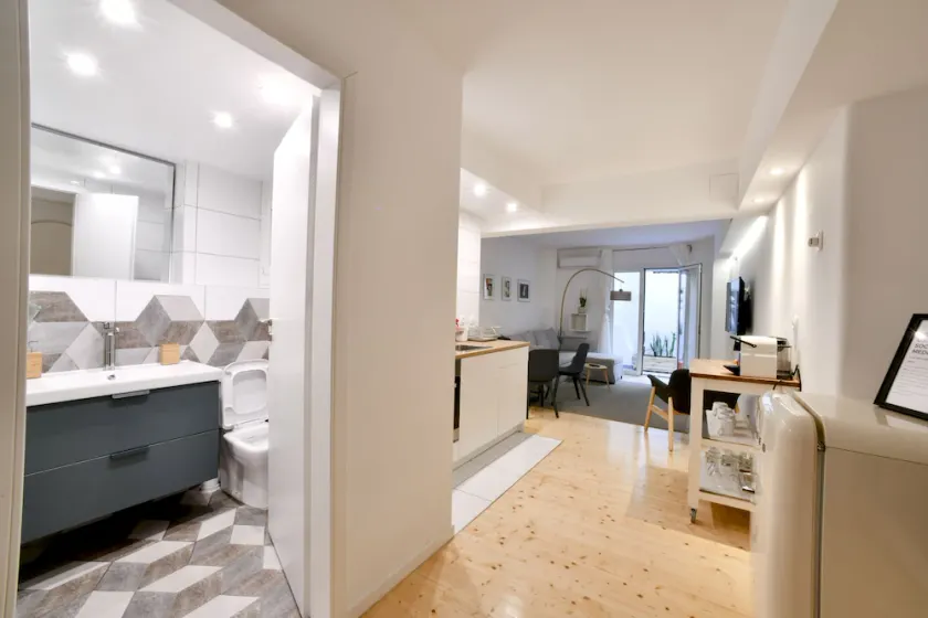 Olala Boheme Apartment - Image 1