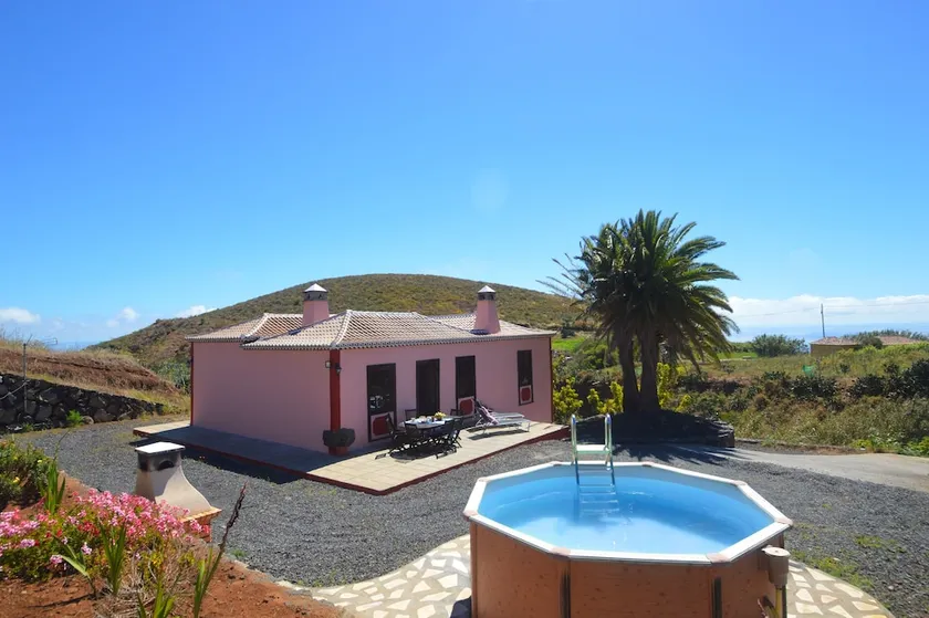 Casa Rural Las Embelgas by Isla Bonita - Image 1