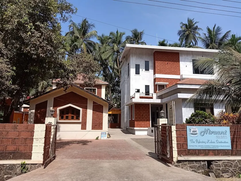 Nivaant Holidays - Image 1