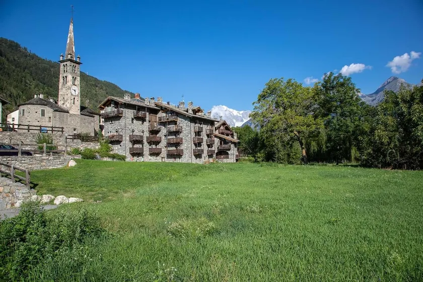 Derby Village - Image 1