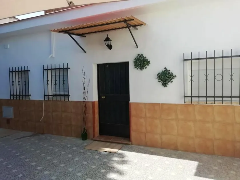 House with one bedroom in Sevilla with furnished garden and WiFi - Image 1