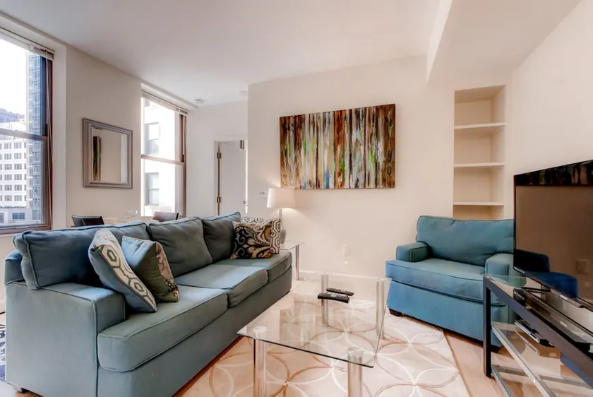 Global Luxury Suites at Bay Village - Image 1