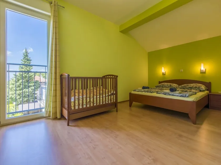 Apartments Dolly - Image 1