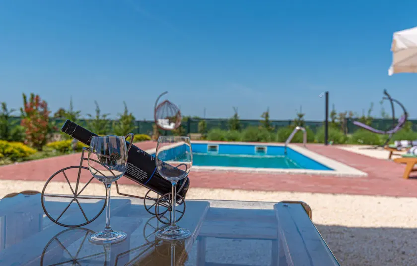 Nice Home in Pakovo Selo With Outdoor Swimming Pool, Wifi and 3 Bedrooms - Image 1
