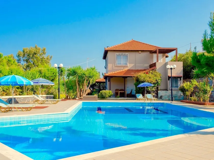 Beautiful Villa With Pool and Tennis Court at Agia Pelagia NW - Image 1