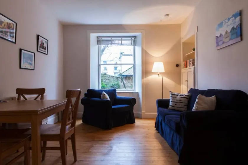 1 Bedroom Apartment Near New Town - Image 1