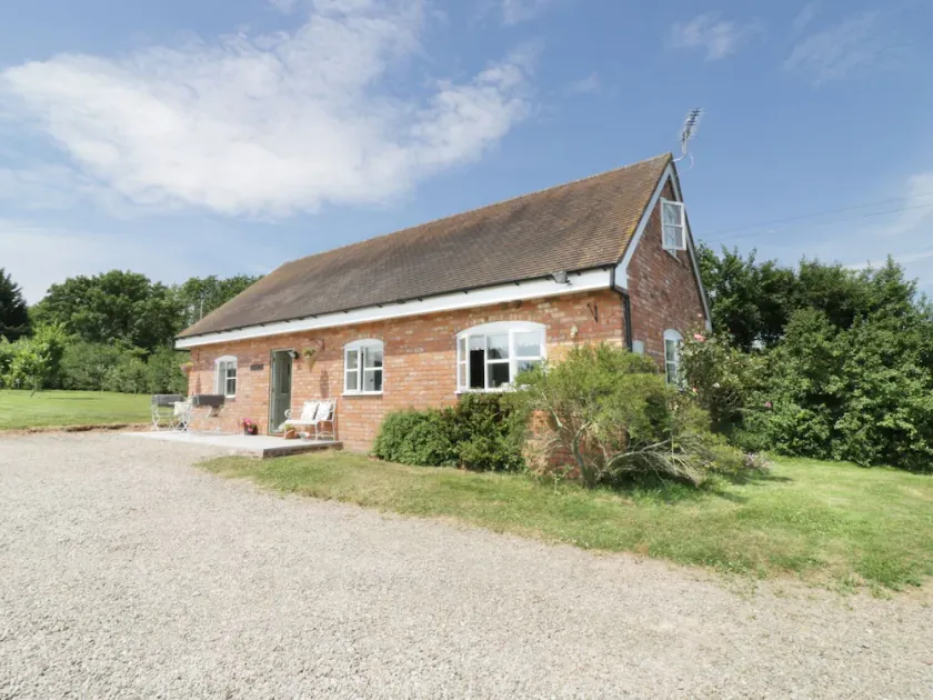 The Hen House - Image 1