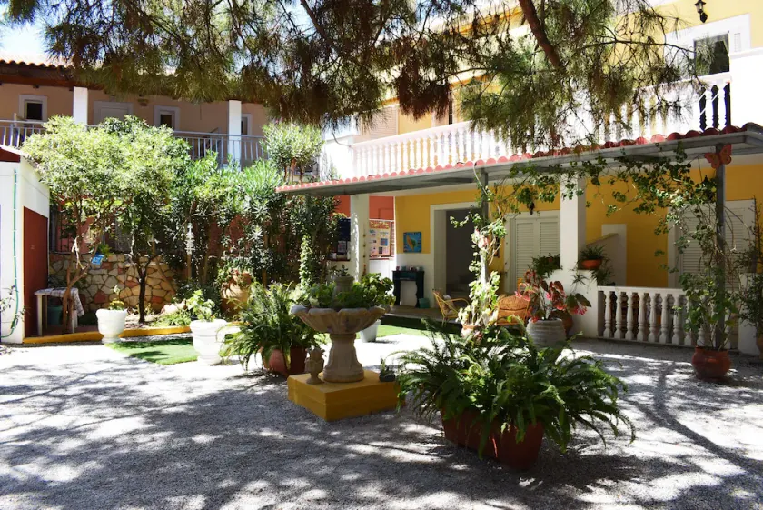 Kuris Apartments - Image 1