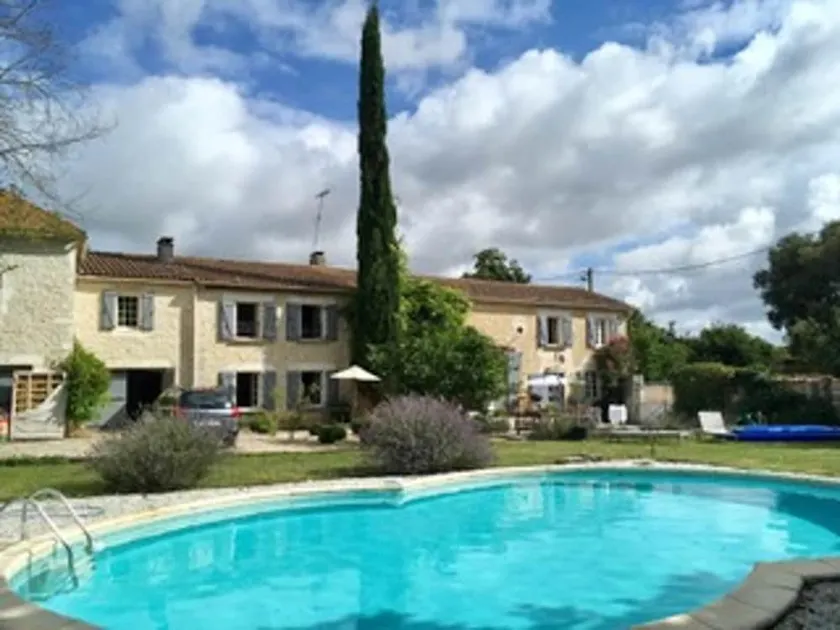 House With 4 Bedrooms in Montignac-charente, With Private Pool, Enclosed Garden and Wifi - 20 km From the Beach - Image 1