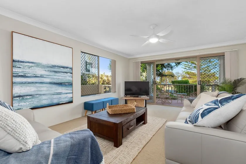 Beachfront On Marine - Image 1