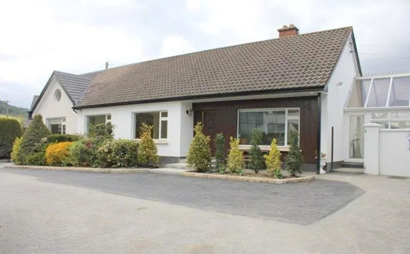 Heritage Cottage - Image 1