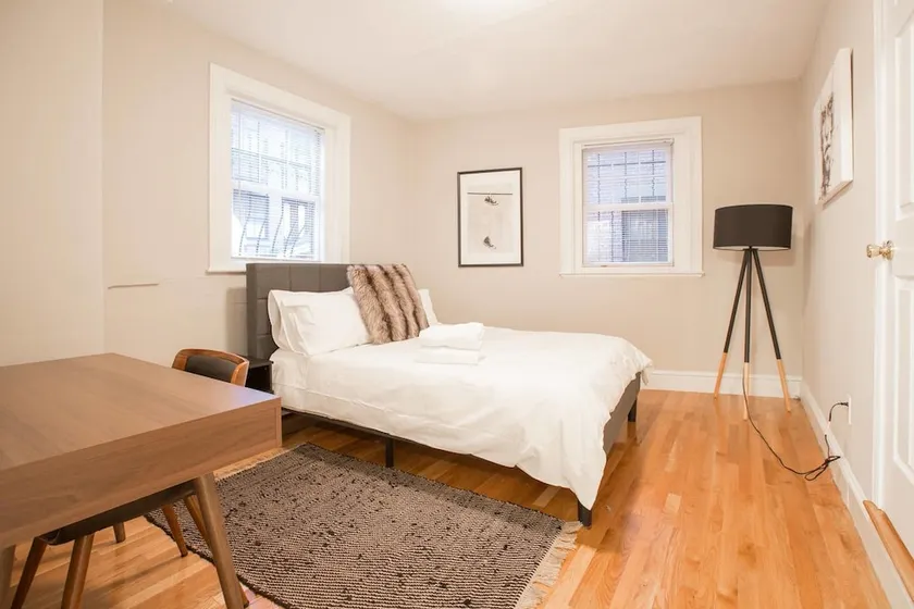 Modern 3 BR in Charles Street by Domio - Image 1