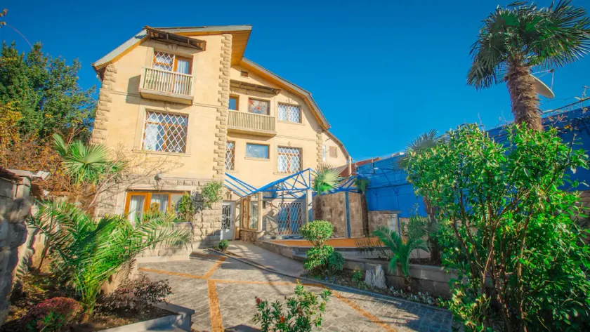 Wine Symphony Boutique Hotel - Image 1